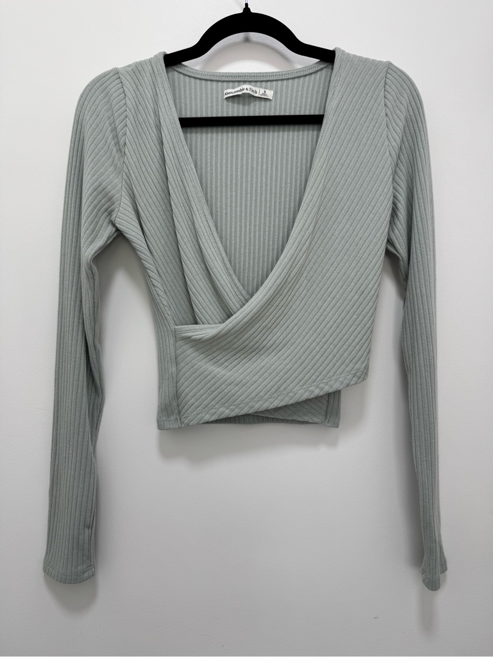 Abercrombie & Fitch Sage Ribbed Wrap Crop Top - Women